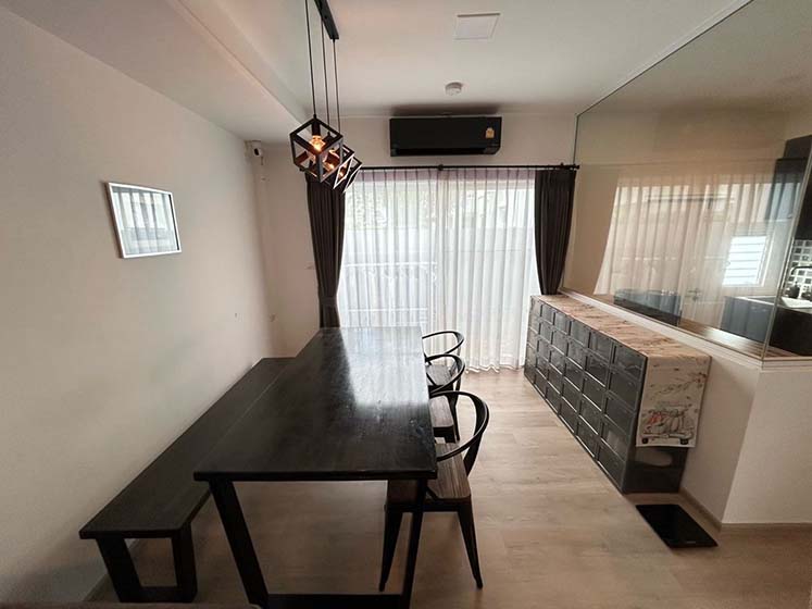 House with Shared Pool in Bangnatrad 
